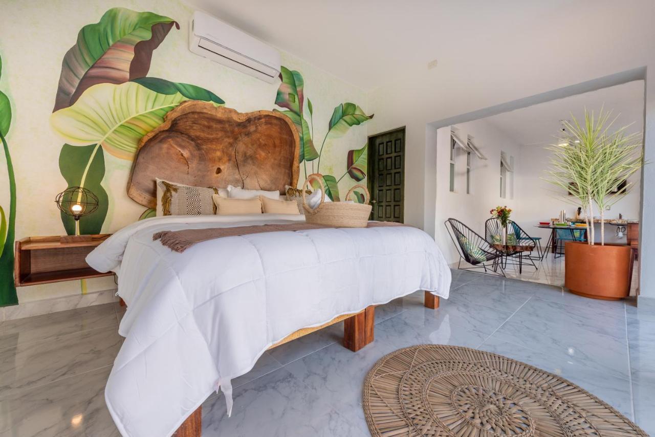 Aparthotel La Casa Blanca à Puerto Vallarta Extérieur photo